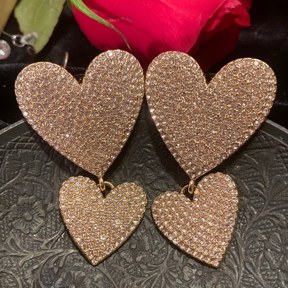 BaubleBar Jewelry - Heart earrings
